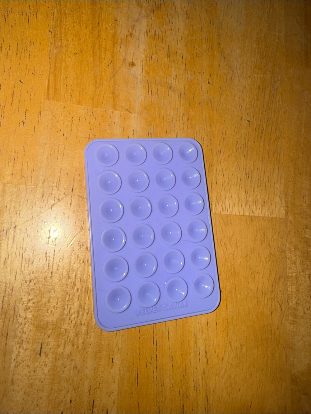 Velvet Caviar MagSafe suction grip
